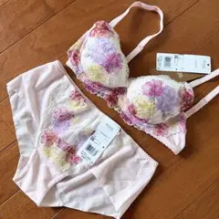 レシアージュ　カラフルフラワーのサムネイル