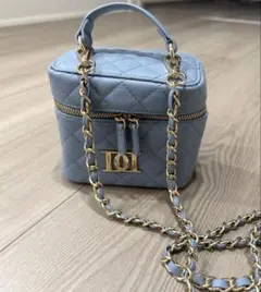 Darich キルティングスクエアミニバック