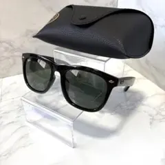 y011820 Ray Ban サングラス　ウェリントン　ブラックRB4260D