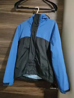 マウンテンパーカー 青/黒