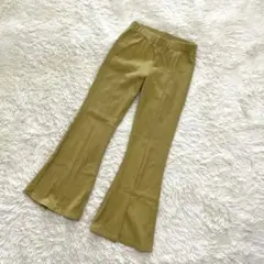 バックスリット　フレアパンツ　センターライン　細見え　脚長　シンプル　無地