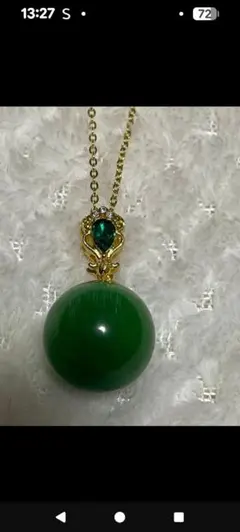 緑色丸型型、天然石ネックレス