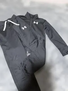 スエット　長袖　長ズボン　ブラック　130 アンダーアーマー