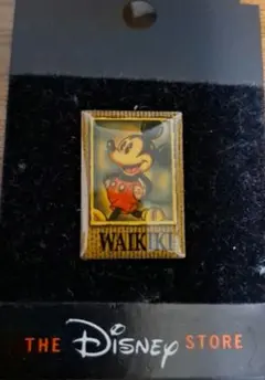 Disney Store ミッキーマウス ピンバッジ