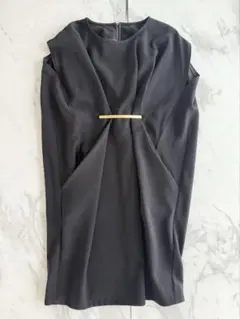 Item thumbnail for item 7a0cce73-644c-4196-a6a8-fd6818a3c45e