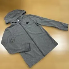 NIKE グレー パーカー　ナイキ　サイズ140 ジップアップ