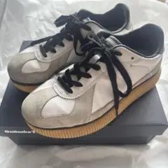 【最終値下げ】Onitsuka Tiger DELECITY