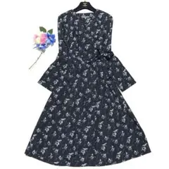 新品未使用　ローラアシュレイ　ロングワンピース　カシュクール　ガウン　さらさら✨