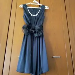 ＃美品＃黒のノースリーブドレス パール装飾 飾りベルト付き