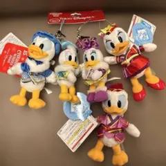 タグあり　ディズニー　ぬいぐるみバッジ ドナルド デイジー