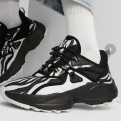 PUMA スニーカー　25