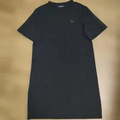 Fred Perry 半袖 ひざ丈ワンピース ブラックのサムネイル
