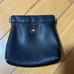 Mary QUANT サフィアーノ バネクチポーチ