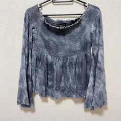 AMERICAN EAGLE OUTFITTERS 【M】シャーリングトップス