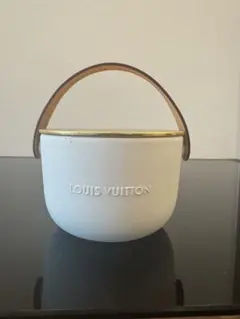 未使用｜LOUIS VUITTON アロマキャンドル Île Blanche - メルカリ
