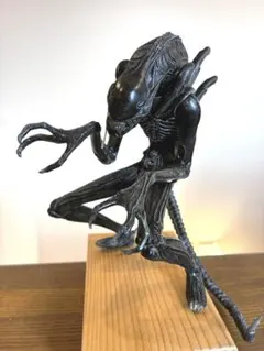 1997年ツクダホビー　1/5ニューボーンエイリアン　リペイント自作自立台座付き 1997年ツクダホビー 1/5ニューボーンエイリアン リペイント自作自立