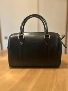 agnès b. 黒 レザーハンドバッグ