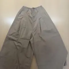 グレー ワイドパンツ ゴムウエスト