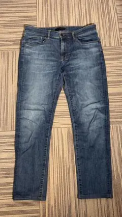 ユニクロ ウルトラストレッチスキニーフィットジーンズ 33インチ 股下76cm