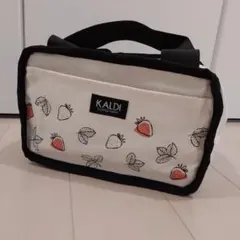 カルディ　KALDI いちご柄保冷ポーチ　保冷バッグ