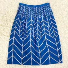 美品　ミナペルホネン　スカート　カシミヤ　ウール　シルク　ジャガード　総柄　模様のサムネイル