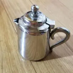 Item thumbnail for item 8149fd38-4dba-4fb8-955c-5e7837b9b381