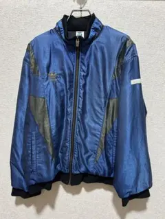 adidas ナイロンジャケット