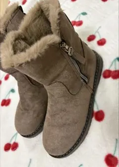 ショートブーツ