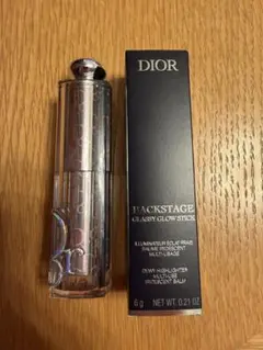 Dior バックステージ グラッシー グロウスティック 001 グレイズドピンクのサムネイル