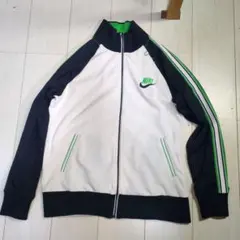 NIKE トラックジャケットのサムネイル