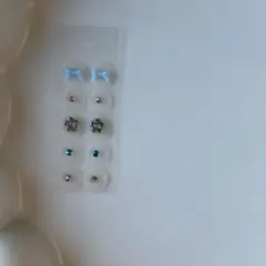 耳ツボジュエリー　金粒10粒　花　リボン　水色＋耳ツボスティックA