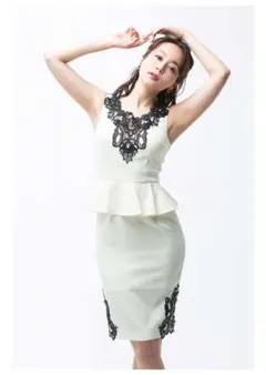 新品未使用 Alice キャバドレス ペプラム ミニドレス 白 タイトドレス