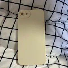 iPhoneSE2.SE3用クリーム色ソフトケース