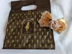 水曜日のアリス、バレッタ