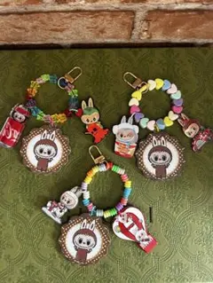 キャラクター付きカラフルストラップセット　ハンドメイド