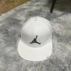 Jordan ホワイト フラットビルキャップ M/L最安値！