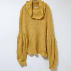 美品 MEODUM マスタードタートルネックニット