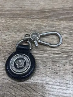 s*ん様 Gianni Versaceジャンニヴェルサーチ キーホルダー レザーのサムネイル