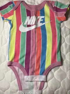 NIKE マルチカラー ストライプ ロンパース 0-6M