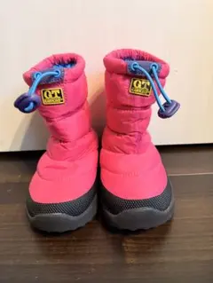【美品】G.T HAWKINS キッズ　スノーブーツ