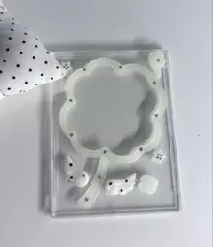 トレカケース レジンデコ ハンドメイド 硬質ケース クローバー ドット ボタン