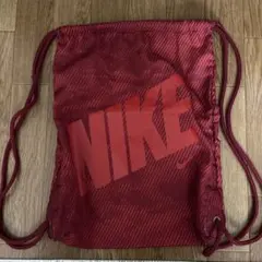 Nike ナップザック 赤