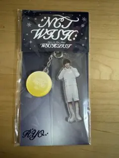 NCTWISH リョウ wishlist アクリルキーホルダー - メルカリ
