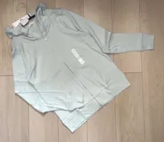 新品 GU ジーユー UVカット フルジップパーカー 長袖 M