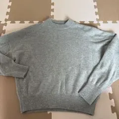 ユニクロ　コントワーデコトニエコラボニット