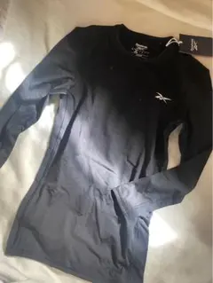 Reebokリーボック　長袖カットソー　ジムウェア　s