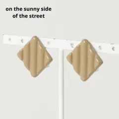 A07802未使用on the sunny side of the streetのサムネイル