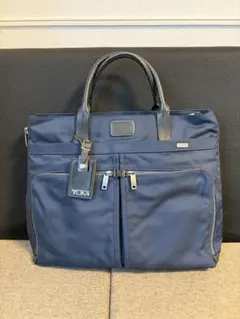 希少品 TUMI 22157NVH コンパニオン トートバッグのサムネイル