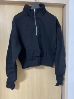 ハーフジップ 黒