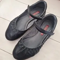 aravon by new balance アラヴォン 本革ストラップパンプスのサムネイル